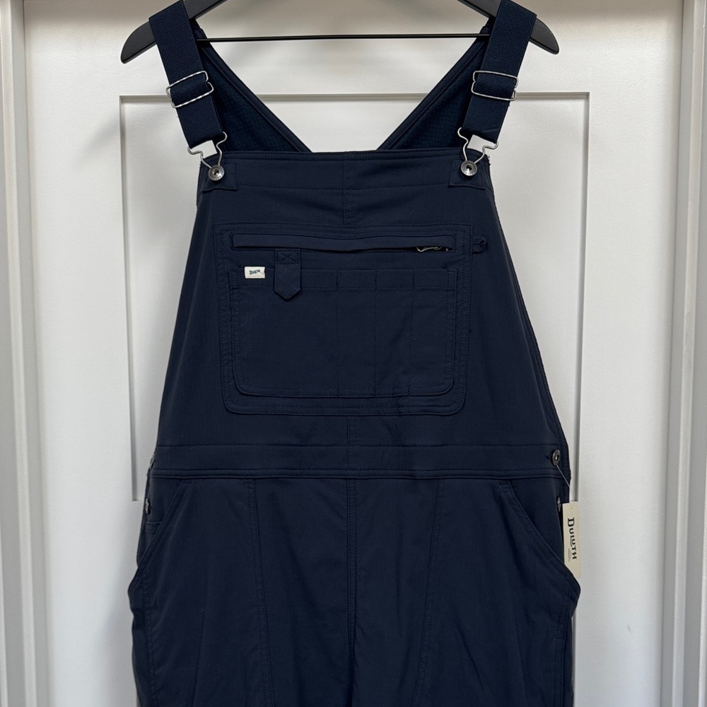Duluth Trading Co. Women’s Heavyweight Garden Overalls. XL X 29. NEW with tags. - Picture 3 of 12